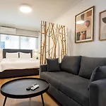 City Vibes Apartment